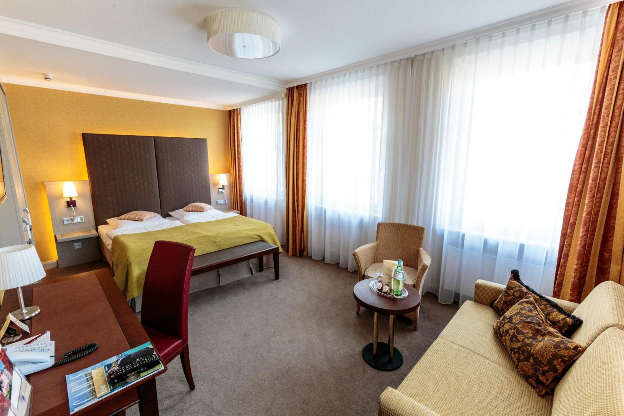 Parkhotel Gueldene Berge Weißenfels Exteriér fotografie