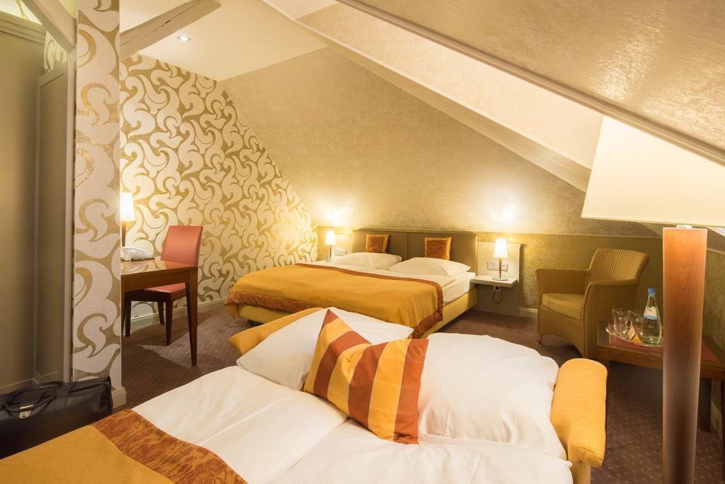 Parkhotel Gueldene Berge Weißenfels Exteriér fotografie